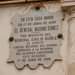May be an image of monument, outdoors and text that says 'EN ESTA CASA MURIO EN 17 DE JUNIO DE (905 EL GENERAL MAXIMO GOMEZ. POR INICIATIVA DEL GENERAL EL COMITÉ EMILIO NUÑEZ. LIBERAL NACIONAL DEL VEDADO, CONSAGRA LA MEMORIA DEL GLORIOSO LIBERTADOR ESTE RECUERDO. 17 DE JUNIO DE (906. OCB'